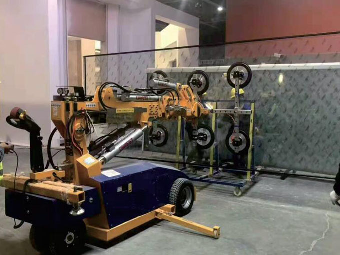 WSR800玻璃吸盘车