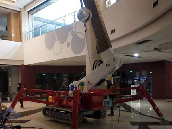 蜘蛛式高空车出租